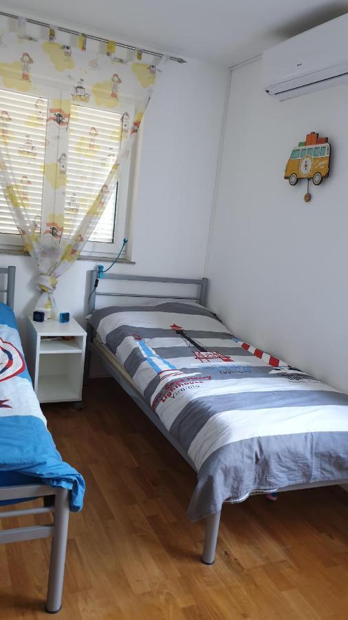 Beachfront Apartmant Veli Новий Винодольський Екстер'єр фото